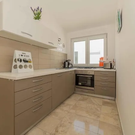 In - Insel 41259 Appartamento Vir
